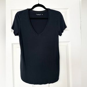 Abercrombie & Fitch v-neck tee shirt